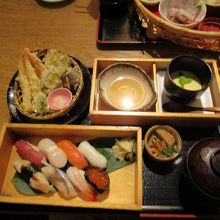 握り寿司と天ぷら御膳