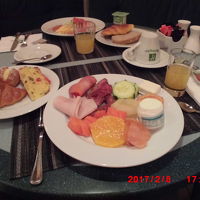 私の朝食の１日目