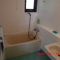 懐かしい感じのバスルーム