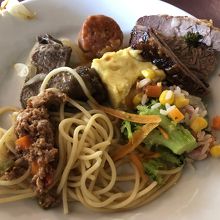 ランチブッフェ