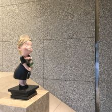 入り口にはローズちゃんが。