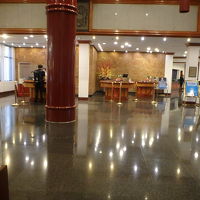 ロビーとフロント