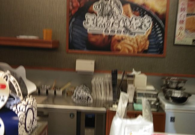 色白、厚みが薄い、やや小ぶり、のたい焼き