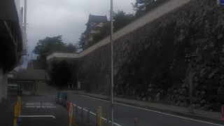 駅近のお城