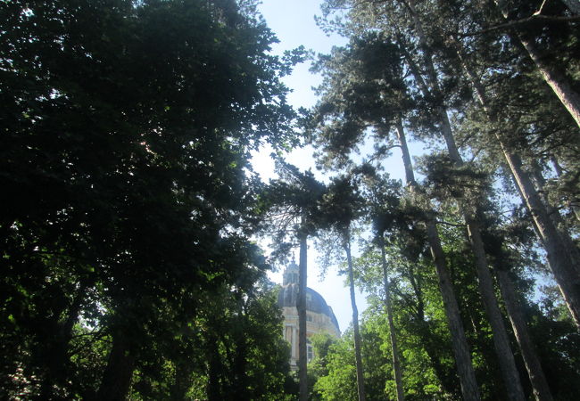 Torino Chiesa su una collina con vista