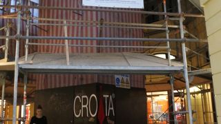 改修工事中で美しい天井ドームが見学できません（2019年5月）