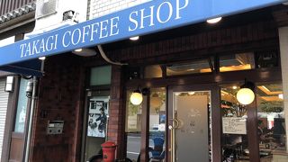 細長い店舗です