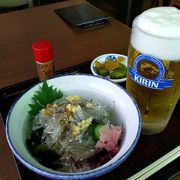 富士山を見ながら孫と食す生しらす丼。美味しい!!