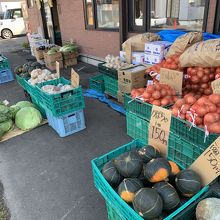 食後は新鮮野菜を購入できます