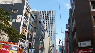 知る人ぞ知るお店が多数