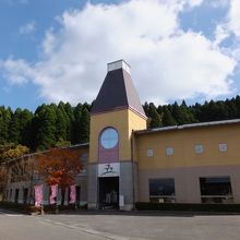 この五ヶ瀬ワイナリー隣接。