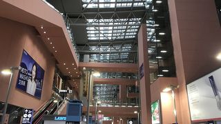 メインターミナル