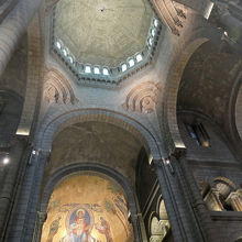 大聖堂のドーム天井