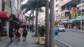 言わずと知れた沖縄観光のメインストリート