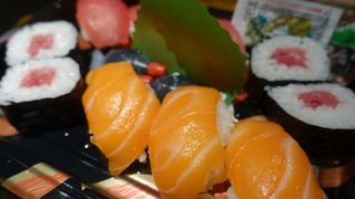 関空のフードコートだが侮れない