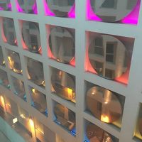 ショッピングモール内なので閉店後の夜はとても静かです。