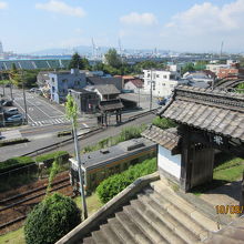 寺から駿河湾を臨む