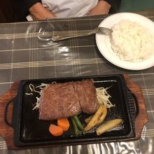 黒毛和牛ステーキ