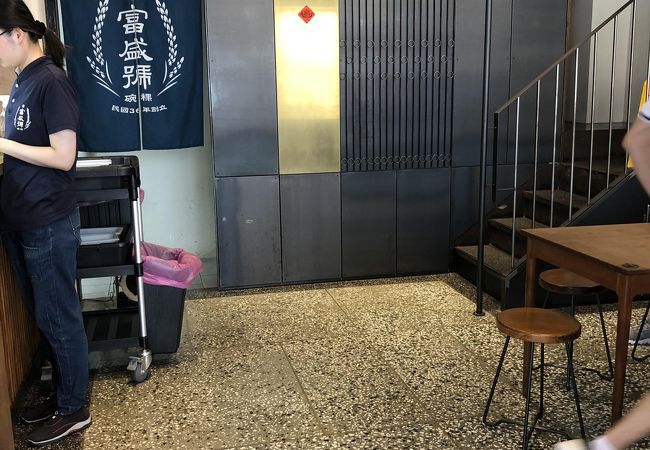 日本では絶対食べられないグルメです