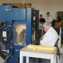 香水石鹸の製造も見学できました