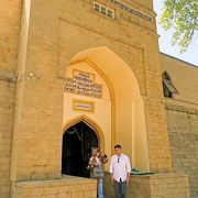 連邦内で最も古い世界遺産のダゲスタン共和国のジュマモスク 