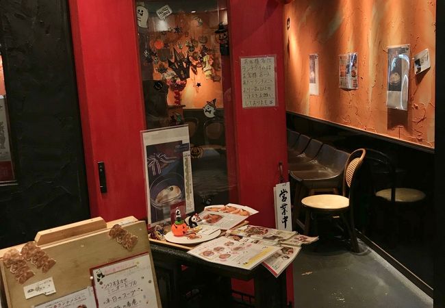 ランチセットのメイン料理は美味しい