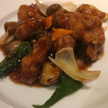 ランチセットの酢豚