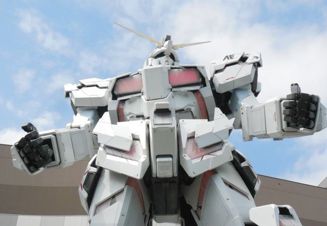 ガンダム、虹の（橋の）彼方に...　