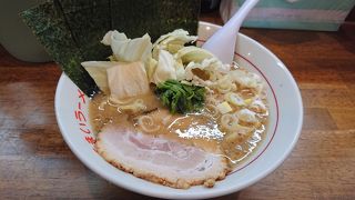 太麺の醤油豚骨