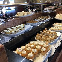 デザートも種類アリ