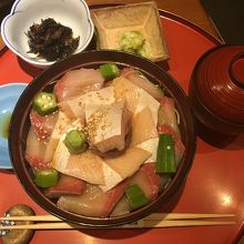 このボリュームで1000円はすごい！