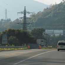 大分先がＩＣですね。