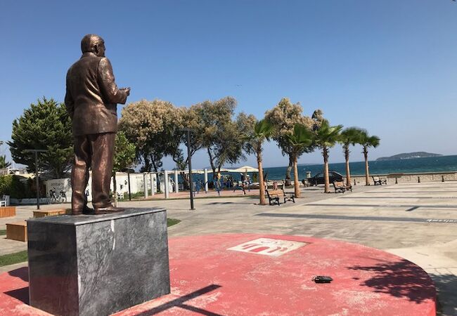 ウルラの小さな公園