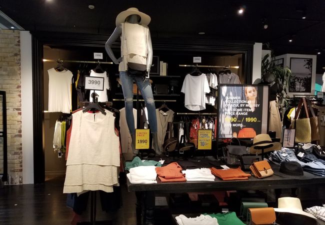 Azul By Moussy イオンモールkyoto店 クチコミ アクセス 営業時間 京都駅周辺 フォートラベル Azul By Moussy イオンモールkyoto店 クチコミ アクセス 営業時間 京都駅周辺 フォートラベル