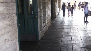 アパレルグッズが盛り沢山