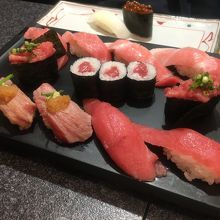 まぐろざんまいです。