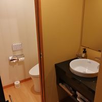 本館和ベッドツインの洗面所･手洗い