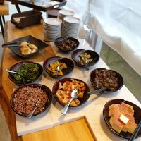 朝食バフェ(結構美味しい)