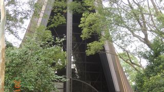 水爆実験を受けた船