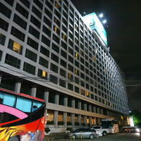 部屋数の多い大型ホテル