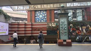 横浜駅東口の京急系地下街！