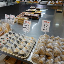 おにぎりもたくさん