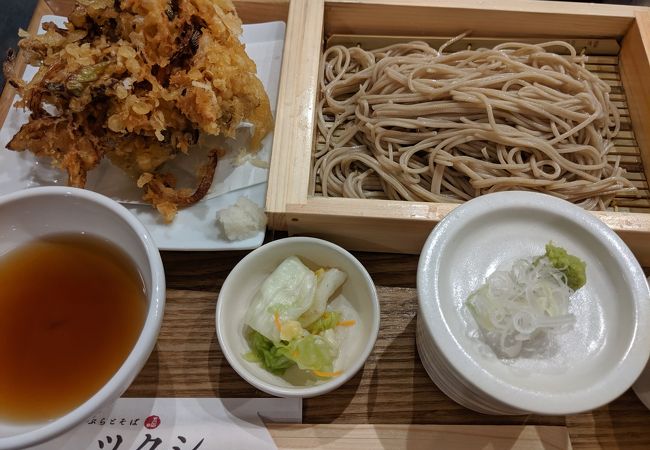 駅ビルで美味しいお蕎麦