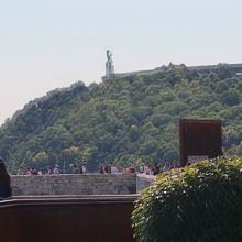 王宮から見たゲッタルートの丘