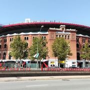 スペイン広場傍にある闘牛場を改装したショッピングモール