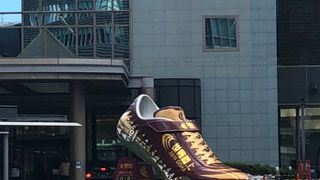 目立つ世界陸上オブジェ