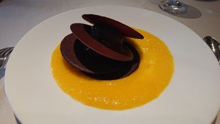 スタイリッシュなフレンチ