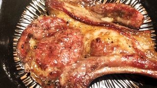 かっこいい大人が集う店