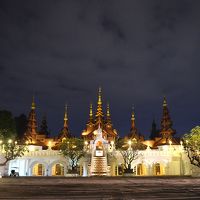 ランナー様式建築のエントランスが美しい！