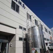 桔梗信玄餅工場テーマパークという観光スポットになっていました。